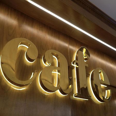 Violet Rose Aprit Hotel Jeddah Exterior photo