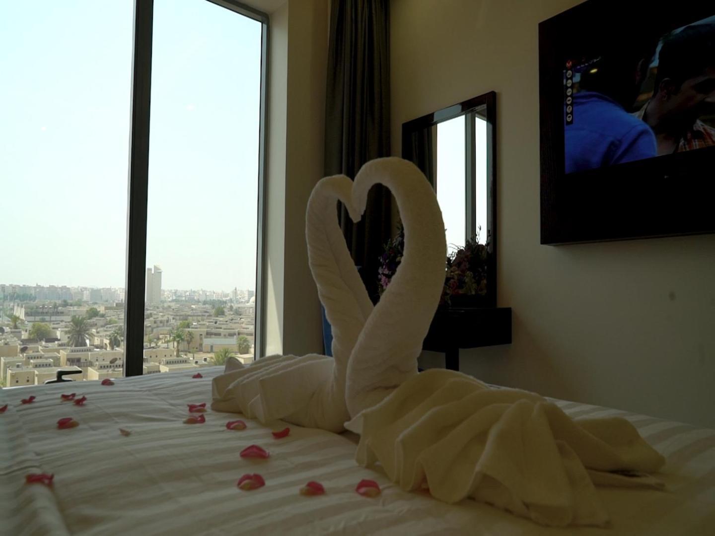 Violet Rose Aprit Hotel Jeddah Exterior photo