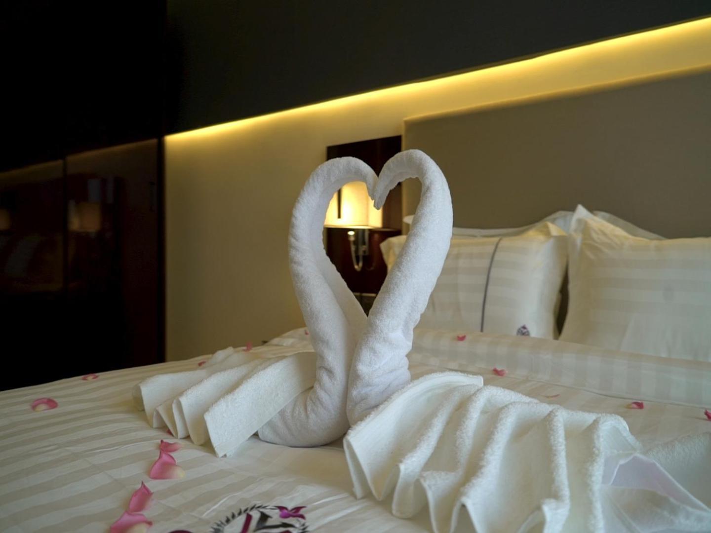Violet Rose Aprit Hotel Jeddah Exterior photo